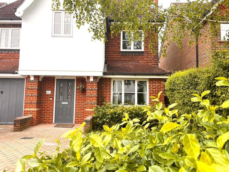 The Woodlands, Shortstay, Ideal For Families, Relocation, Contractors, Travel Stay 霍利 外观 照片